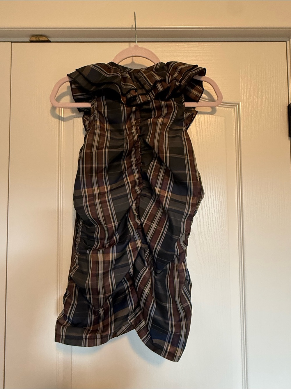 Boston Proper Ruffled Plaid Sleeveless Blouse in Brown & Navy - Picture 3 of 3
